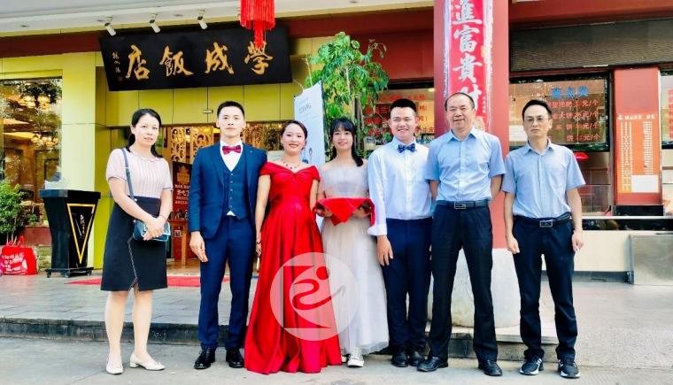 昆明旭坤喜庆员工婚礼01+.jpg